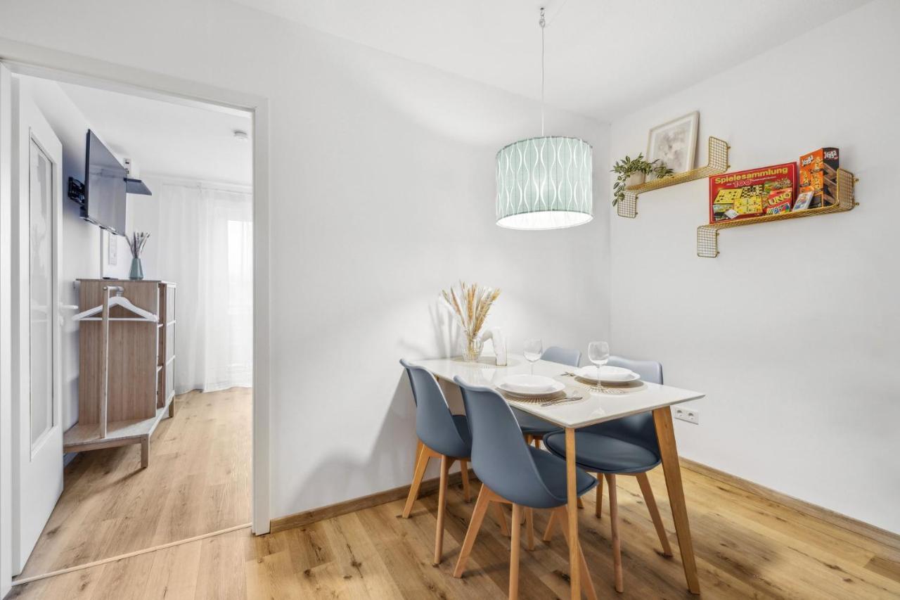 Apartment Amalfi A02 - 2 Zi Fuer 4p - Balkon, Smart Tv, Boxspringbett Kaiserslautern